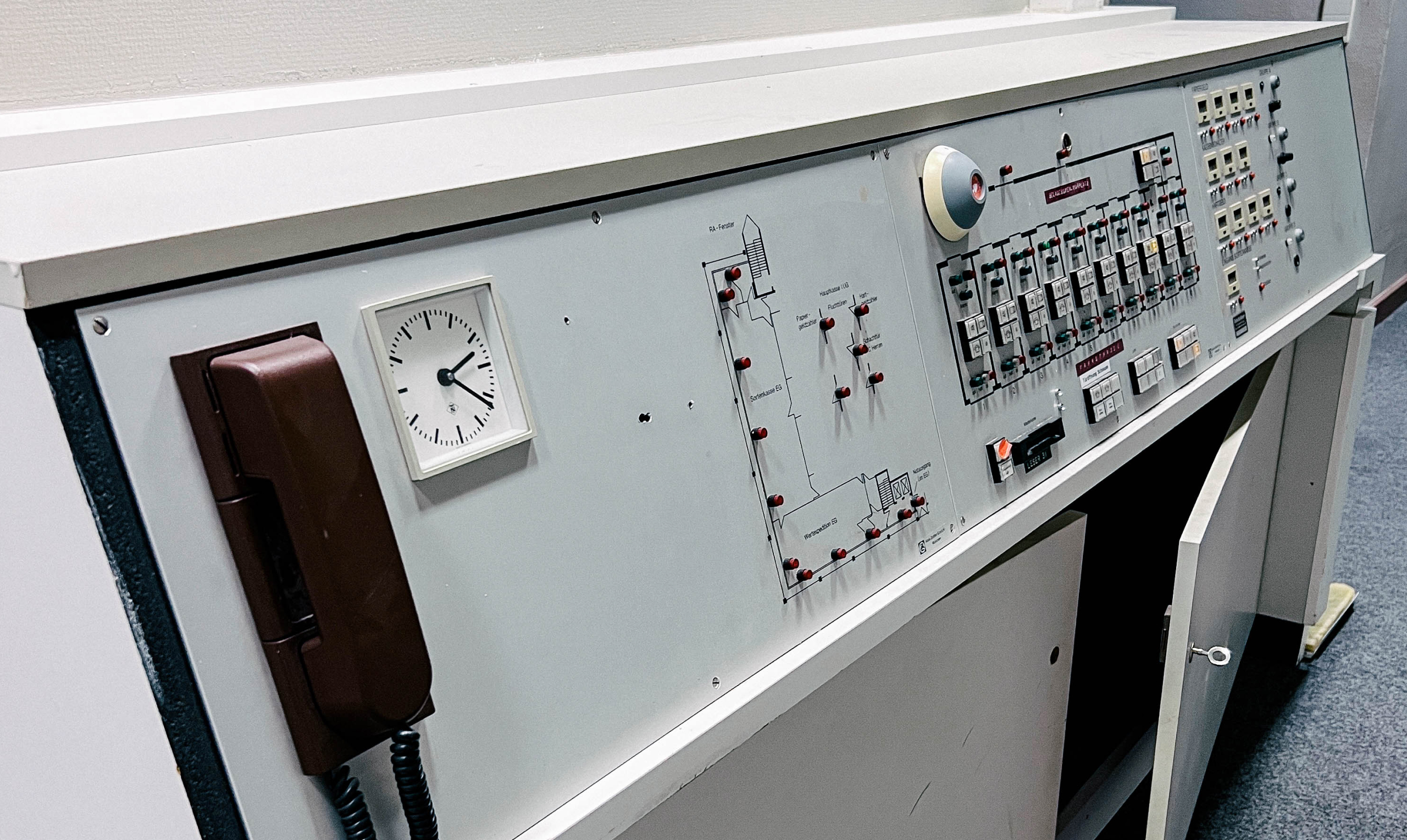 #hiddenplaces Tucherpark: Geldtransportanlieferung & Schaltzentrale